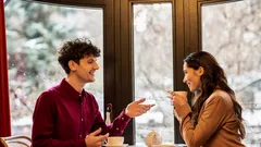 Como perceber que uma pessoa não é adequada para si: 5 «bandeiras vermelhas» num encontro